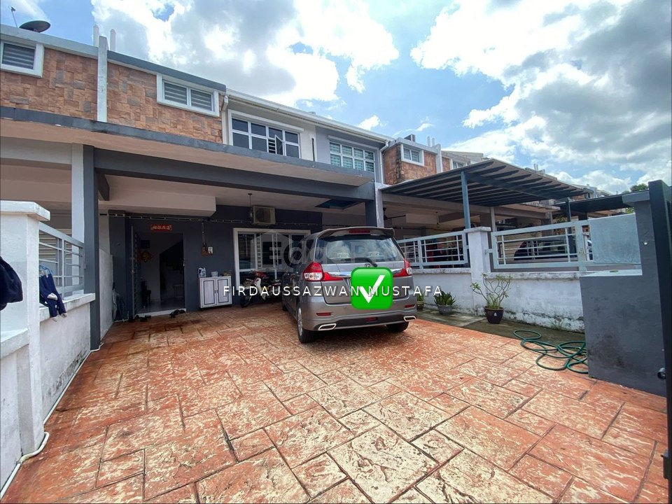 Double Storey Terrace (Rafflesia) @ Taman Pelangi Semenyih 2, Selangor, Semenyih