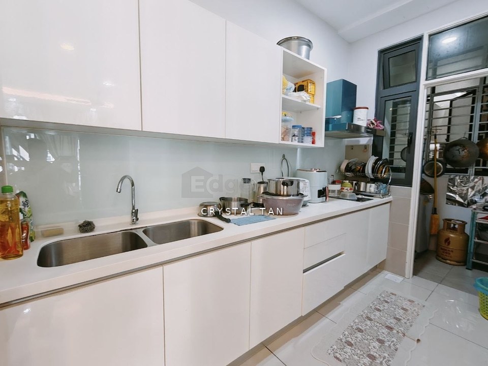 8scape Residence @ Taman Perling, 3 Bed 3 Bath Built up 1175 sqft, 2 Car Plate, Johor, Johor Bahru