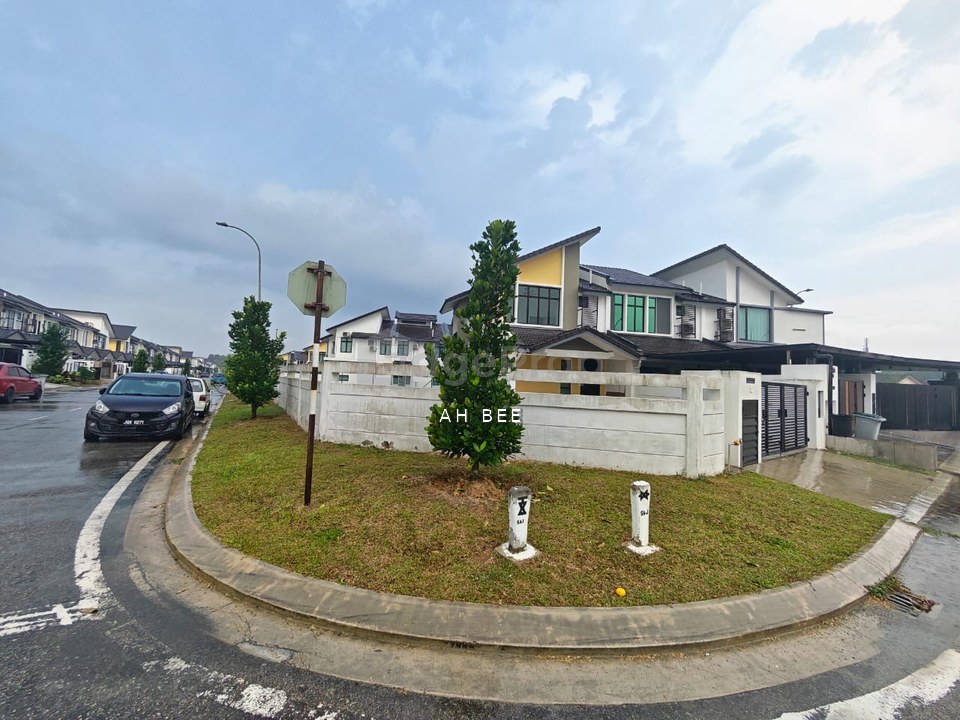 Bandar Tiram Double Storey Corner for Sale, Johor, Ulu Tiram