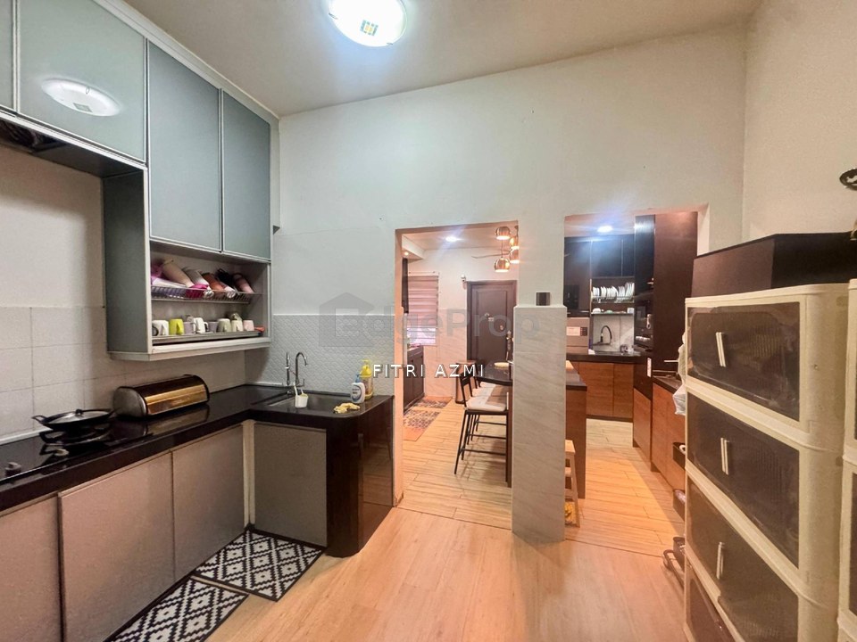 PUNCAK SAUJANA 3 @ PRIMA SAUJANA, KAJANG |  2 STOREY TERRACE | RENOVATED & EXTENDED | STRATEGIC & CONVENIENT LOCATION | LOW DENSITY AREA, Selangor, Kajang