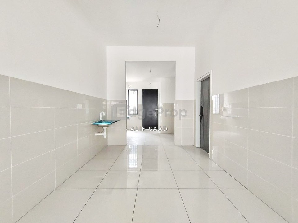 Elmina Green Three @ City of Elmina