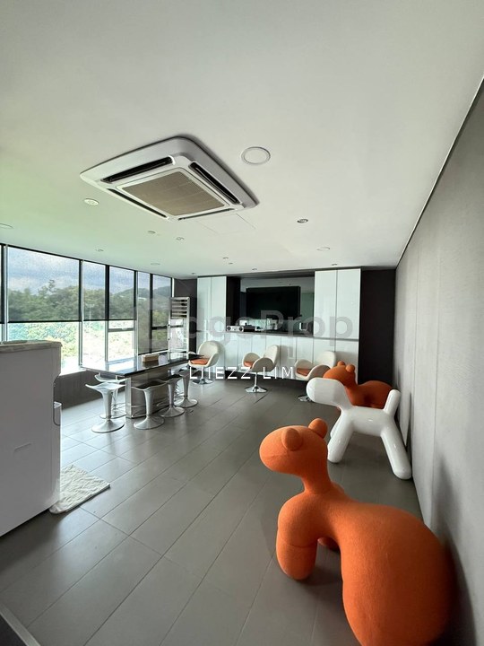 GATEWAY KIARAMAS, CORPORATE SUITES