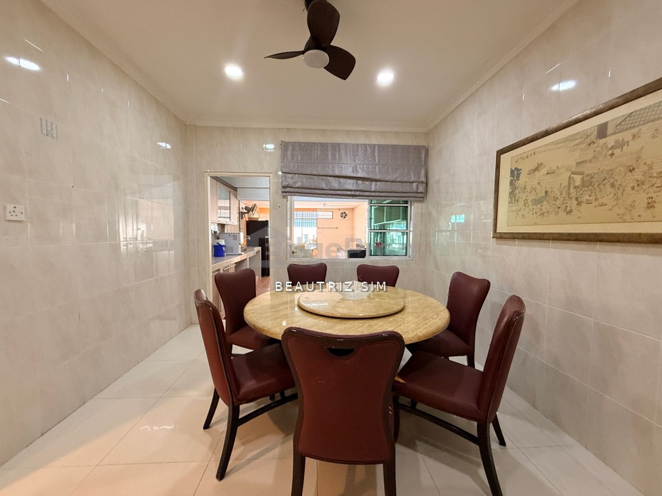 2-storey Semi-detached, Richmond Hill, Sarawak, Kuching