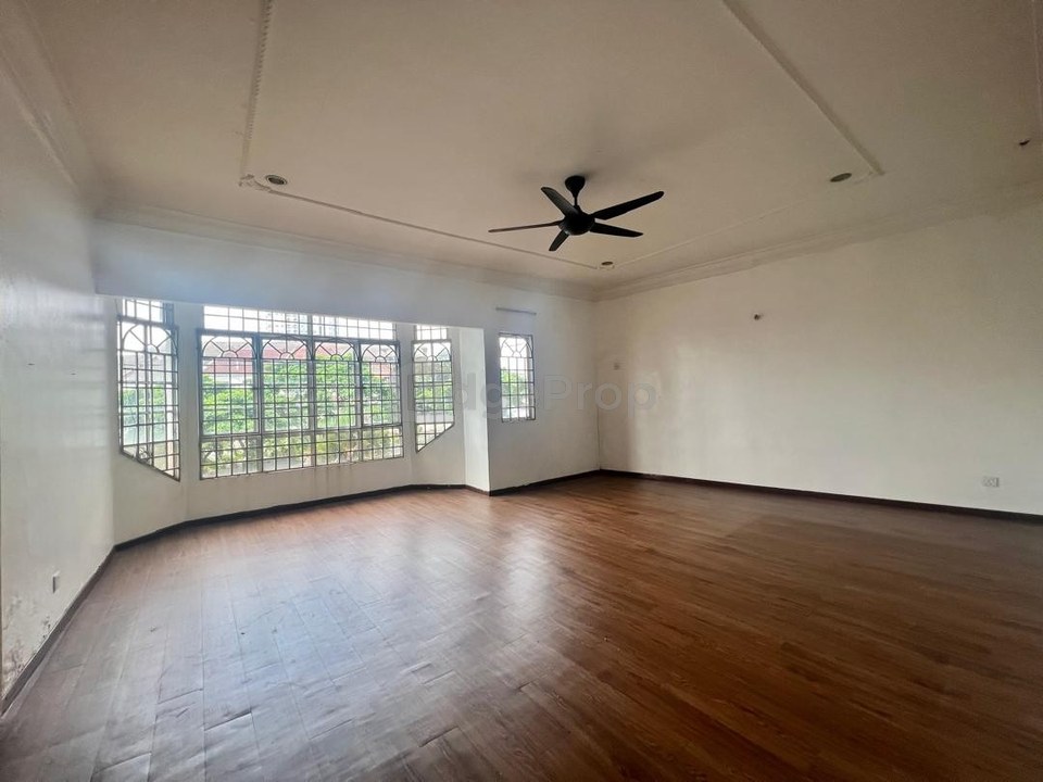 Jalan Tempua 3 Bandar Puchong Jaya Double Storey, Selangor, Puchong