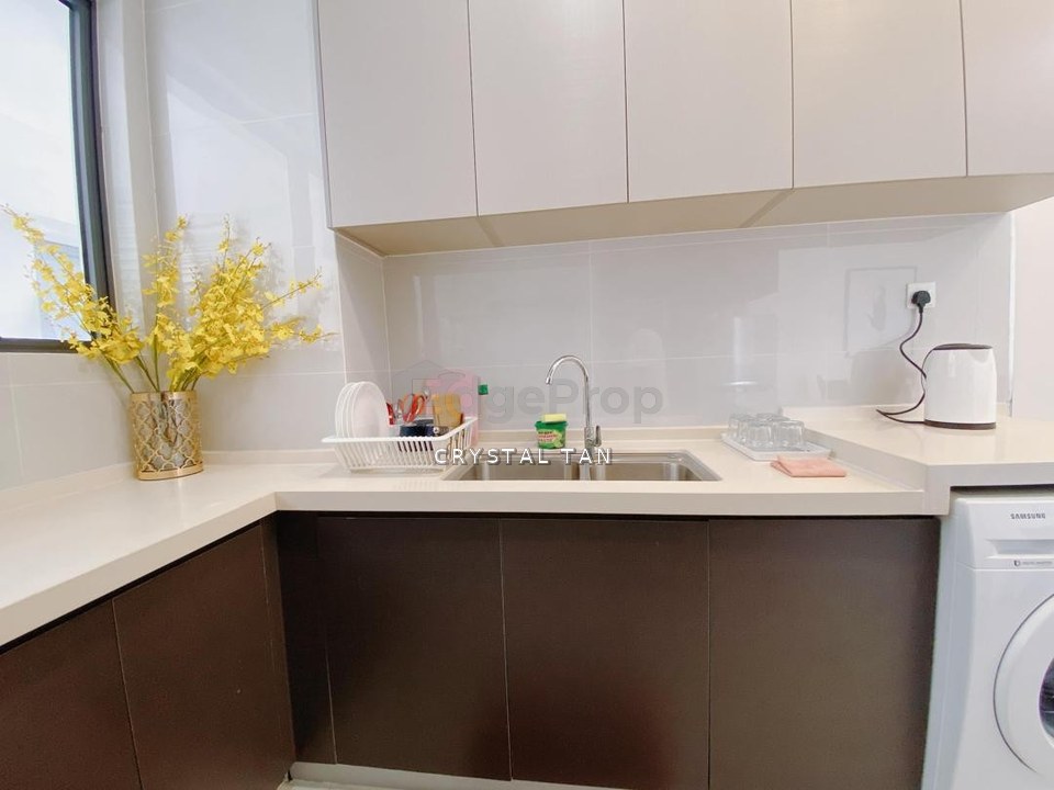 🌊🔥 HOT DEAL | FULLY RENOVATED & FULLY FURNISHED!  Bay Point @ Country Garden Danga Bay ✨ 海景生活 · 精致装修 · 拎包入住, Johor, Johor Bahru