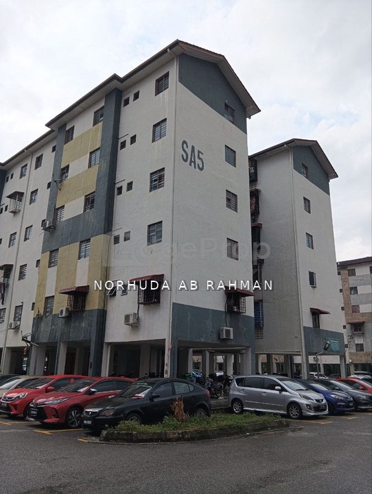 Flat Seri Anggerik