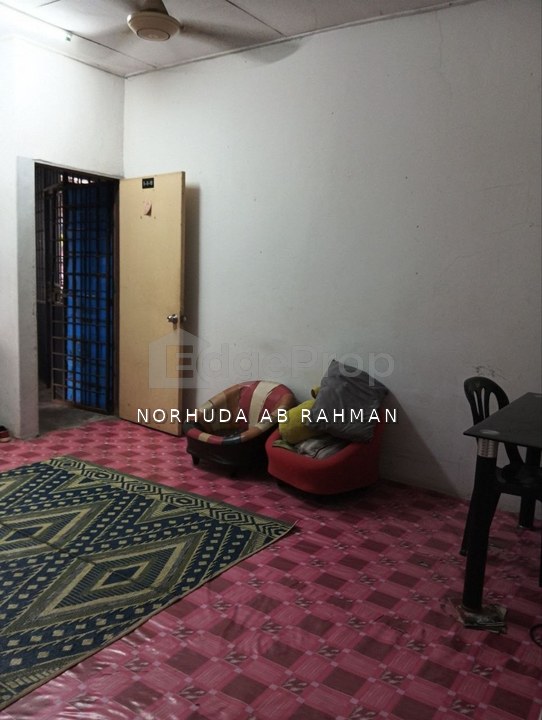 Flat Seri Anggerik Seksyen 7 Bandar Baru Bangi Selangor, Selangor, Bangi