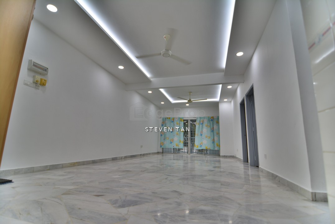 Sri Tanjung Apartment