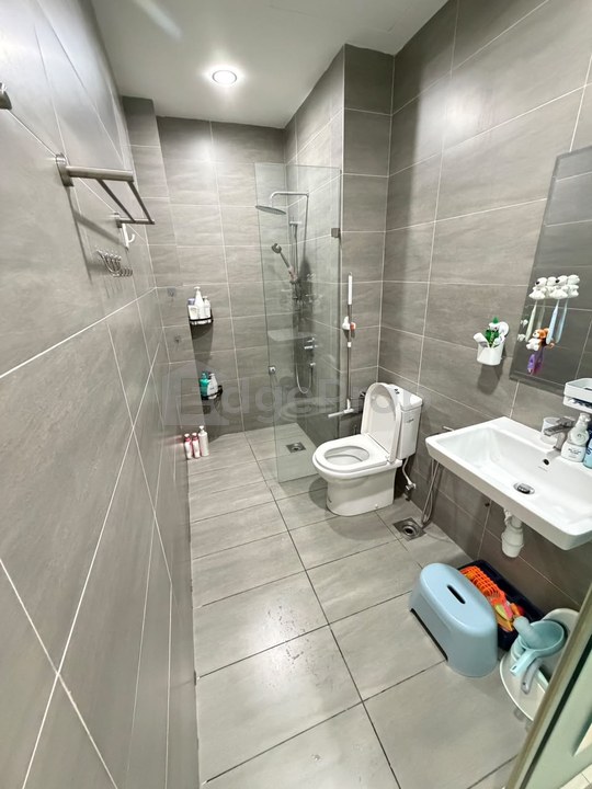Affordable Modern Living: Maisson Ara Damansara 893 SQFT Unit for Sale, Selangor, Ara Damansara