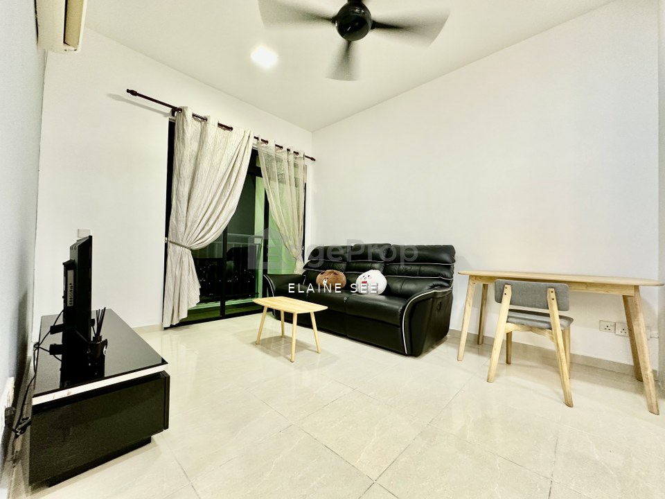 Sky Breeze @ Bukit Indah/ Service Apartments/ Freehold/ Very convenient Bukit Indah Location/ Close to Aeon Bukit Indah / Surrounded by Restaurants /, Johor, Johor Bahru