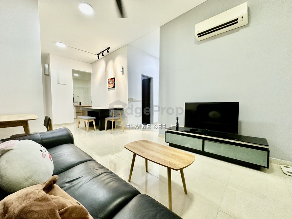Sky Breeze @ Bukit Indah/ Service Apartments/ Freehold/ Very convenient Bukit Indah Location/ Close to Aeon Bukit Indah / Surrounded by Restaurants /, Johor, Johor Bahru
