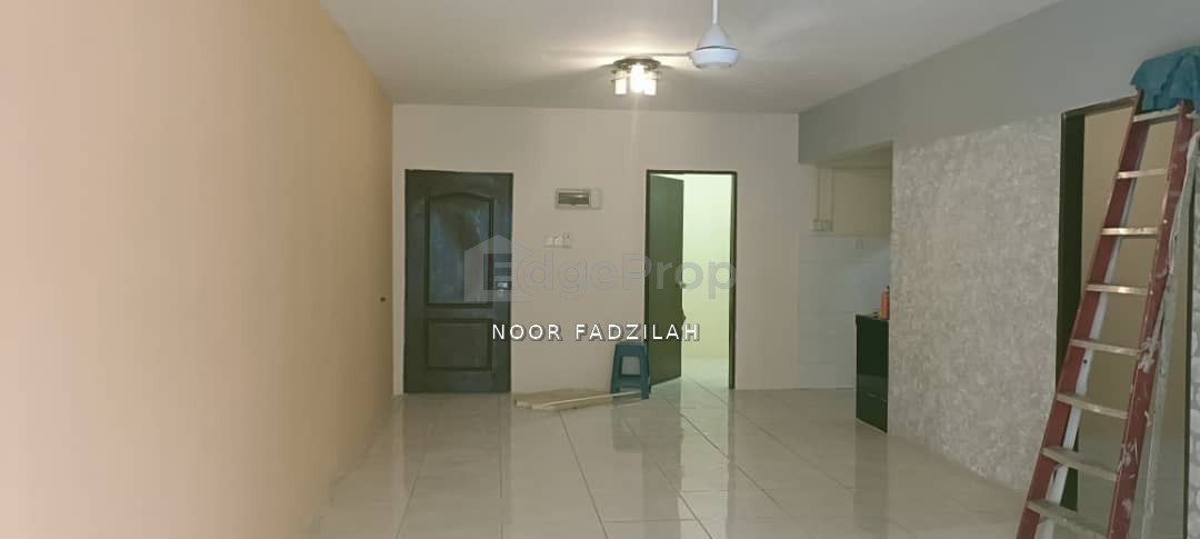 Lakeview Apartments