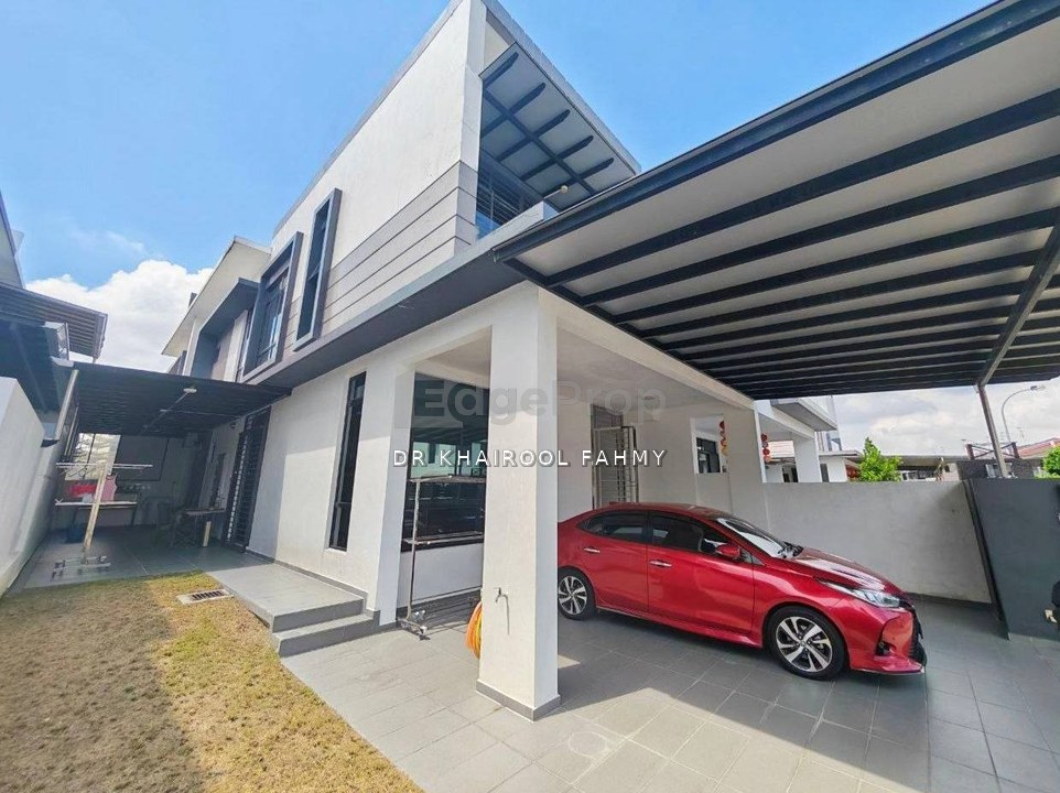 Bukit Indah Garden Villa Cluster Double Storey Renovated Non Bumi Lot, Johor, Johor Bahru