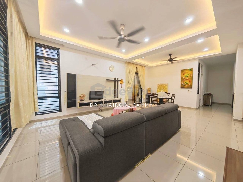 Bukit Indah Garden Villa Cluster Double Storey Renovated Non Bumi Lot, Johor, Johor Bahru