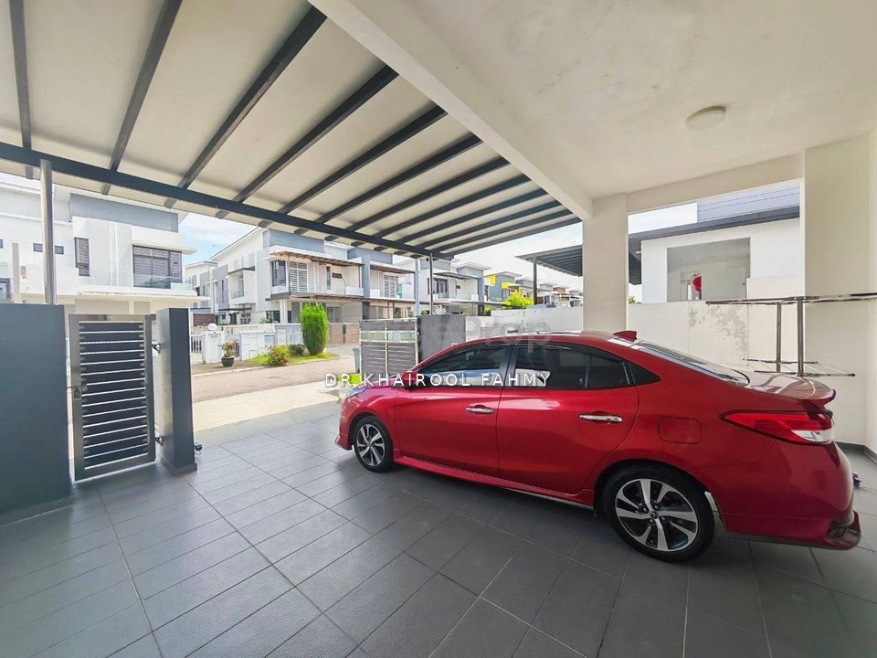 Bukit Indah Garden Villa Cluster Double Storey Renovated Non Bumi Lot, Johor, Johor Bahru
