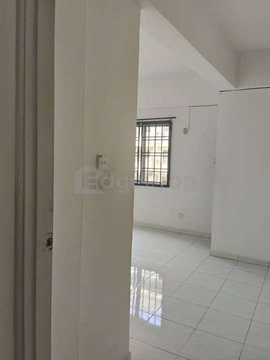 SRI WANGI APARTMENT TAMPOI INDAH / SKUDAI , Johor, Tampoi