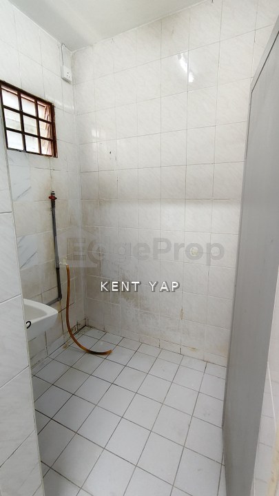 Low Cost House / Desa Cemerlang / For Rent, Johor, Ulu Tiram