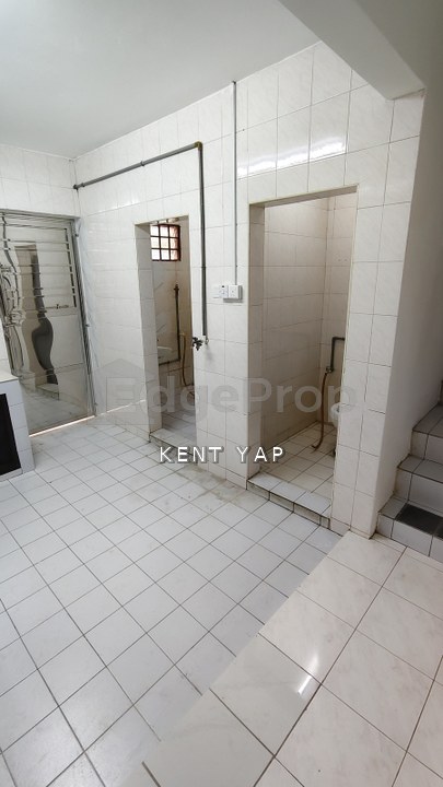 Low Cost House / Desa Cemerlang / For Rent, Johor, Ulu Tiram