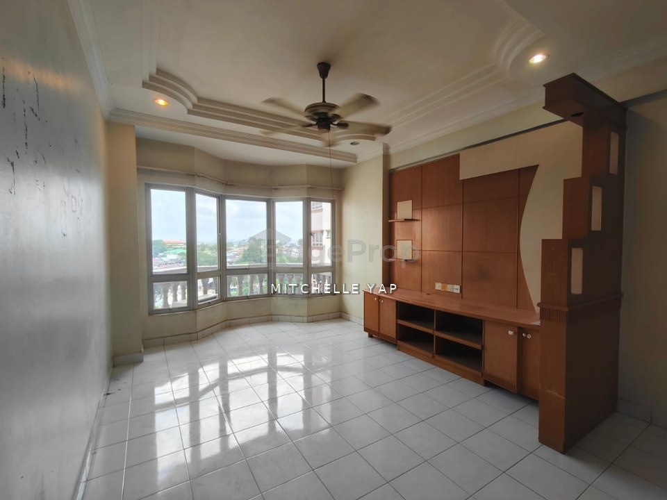 Dwi Mahkota Condominium