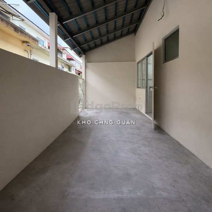 Taman Puchong Utama, Puchong  2 Storey House For Sale, Selangor, Puchong