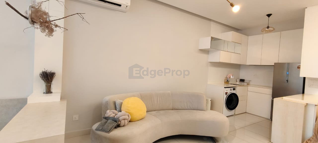Nice furniture ready move in, Kuala Lumpur, Mont Kiara