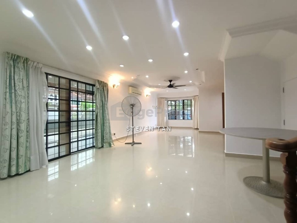 2 Storey Corner House at Bandar Puchong Jaya Spacious Land, Selangor, Puchong