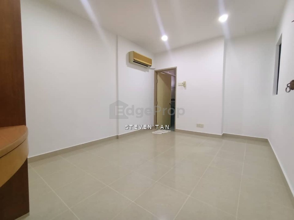 2 Storey Corner House at Bandar Puchong Jaya Spacious Land, Selangor, Puchong