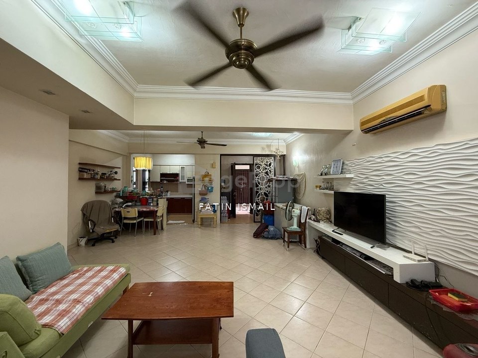 Sri Lojing Wangsa Maju KL For Sale Below Market Value 4 Rooms 2 Parking Largest Layout 1432 sqft, Kuala Lumpur, Wangsa Maju