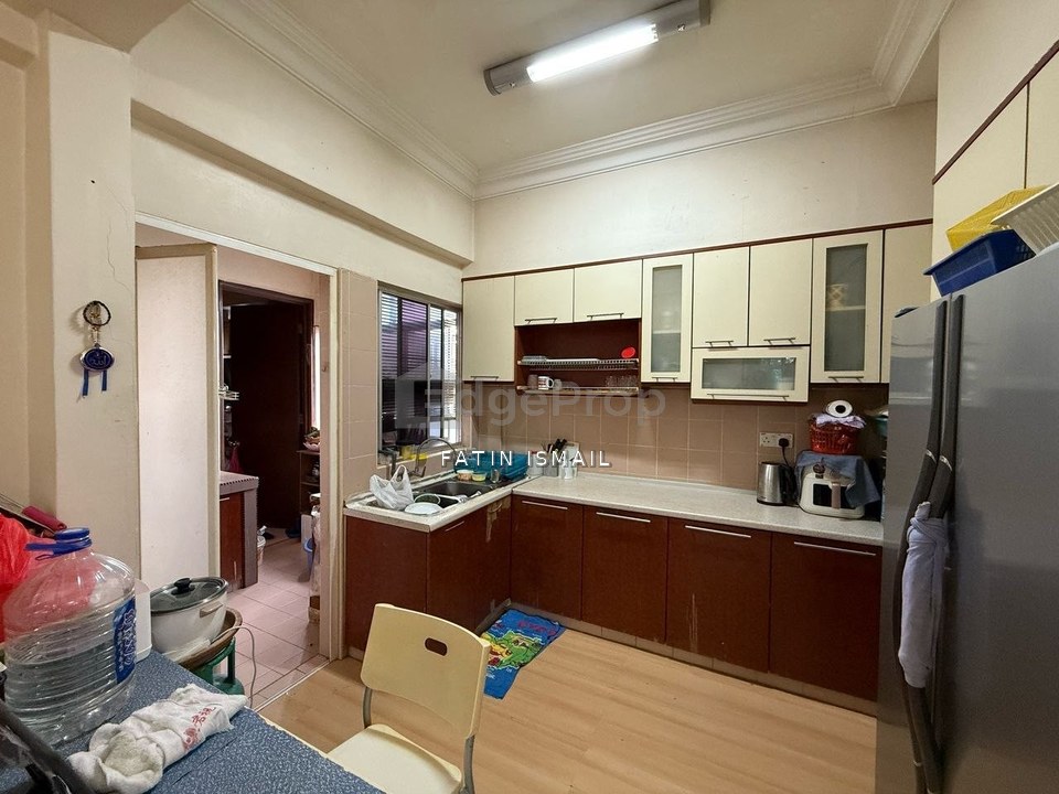 Sri Lojing Wangsa Maju KL For Sale Below Market Value 4 Rooms 2 Parking Largest Layout 1432 sqft, Kuala Lumpur, Wangsa Maju