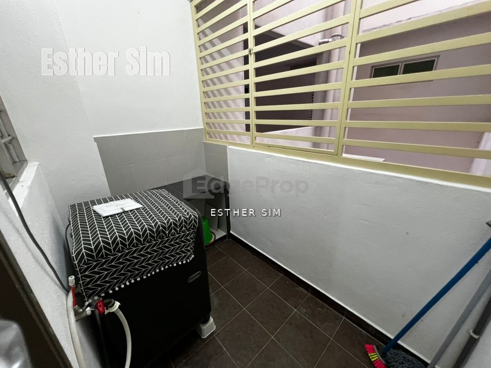 Fully Furnished, 2 car parks  Capri Parks Condo at Butterworth ( near schools, market , highway, terminal ferry, train and bus station), Penang, Butterworth