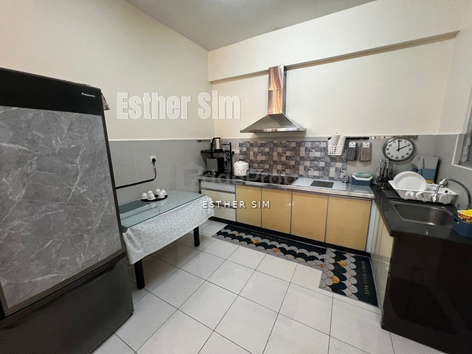 Fully Furnished, 2 car parks  Capri Parks Condo at Butterworth ( near schools, market , highway, terminal ferry, train and bus station), Penang, Butterworth