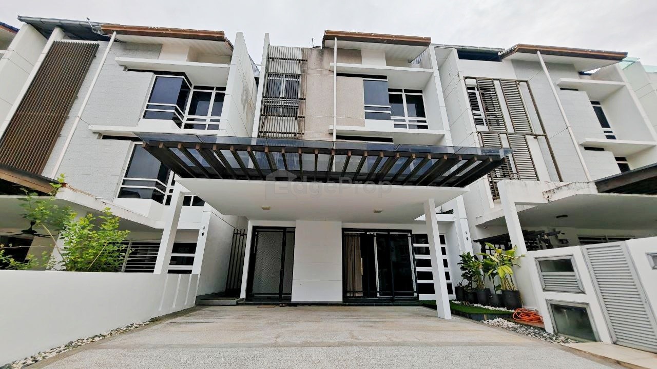 Duta Villa, Presint 14