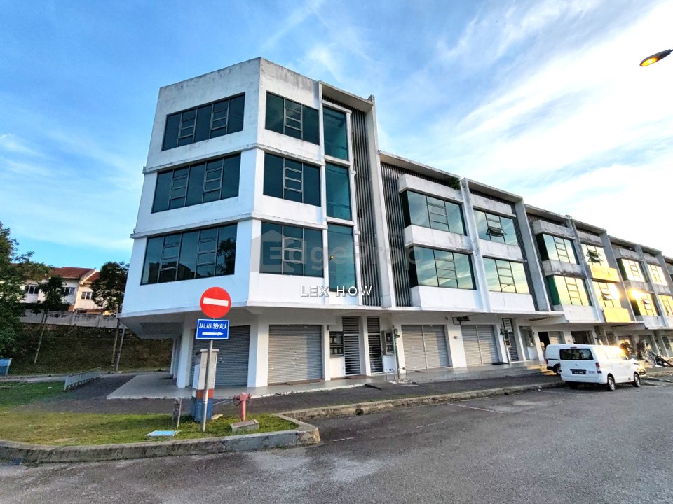 D Alpinia Business Park