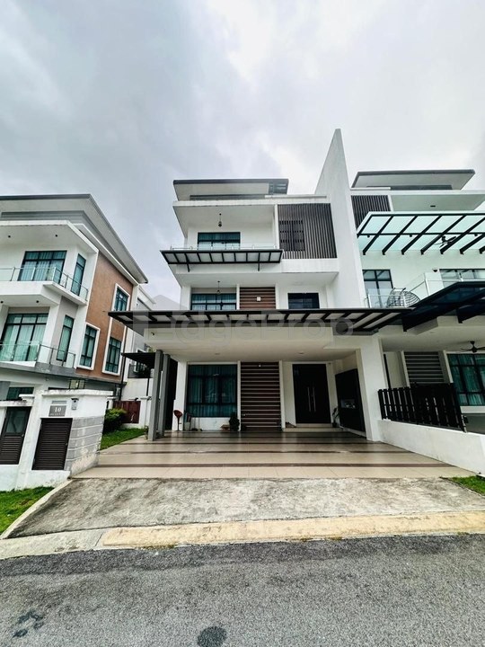 Verge 32 @ Puncak Melawati
