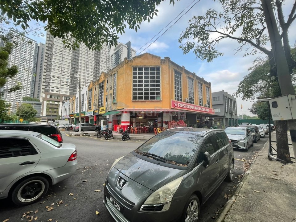 Taman Pelangi