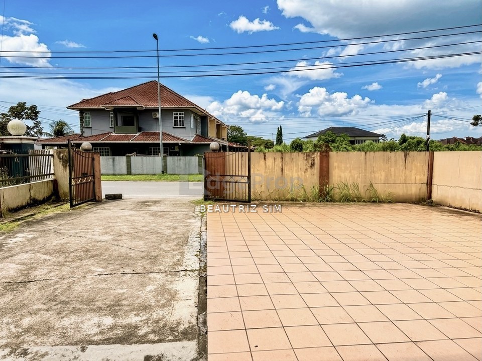 2-storey Semi-detached, Jalan Hup Kee , Sarawak, Kuching