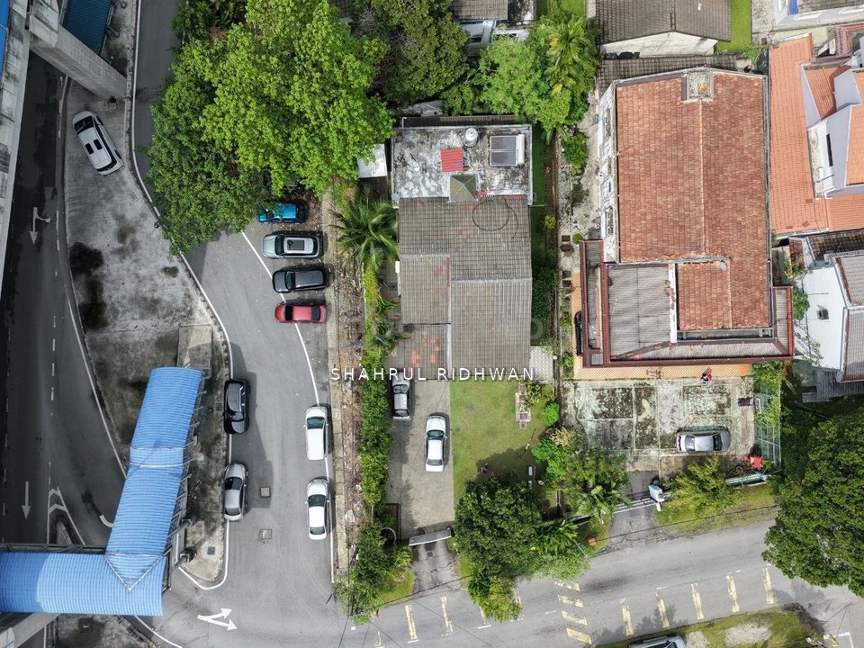 Rare 2-Storey Bungalow in Ampang | Commercial Potential | 5,500 sq ft Land, Selangor, Ampang