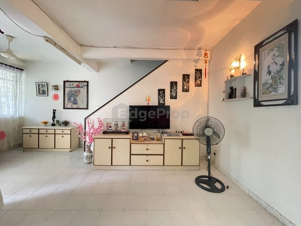 Kolam air house for sale , Johor, Johor Bahru