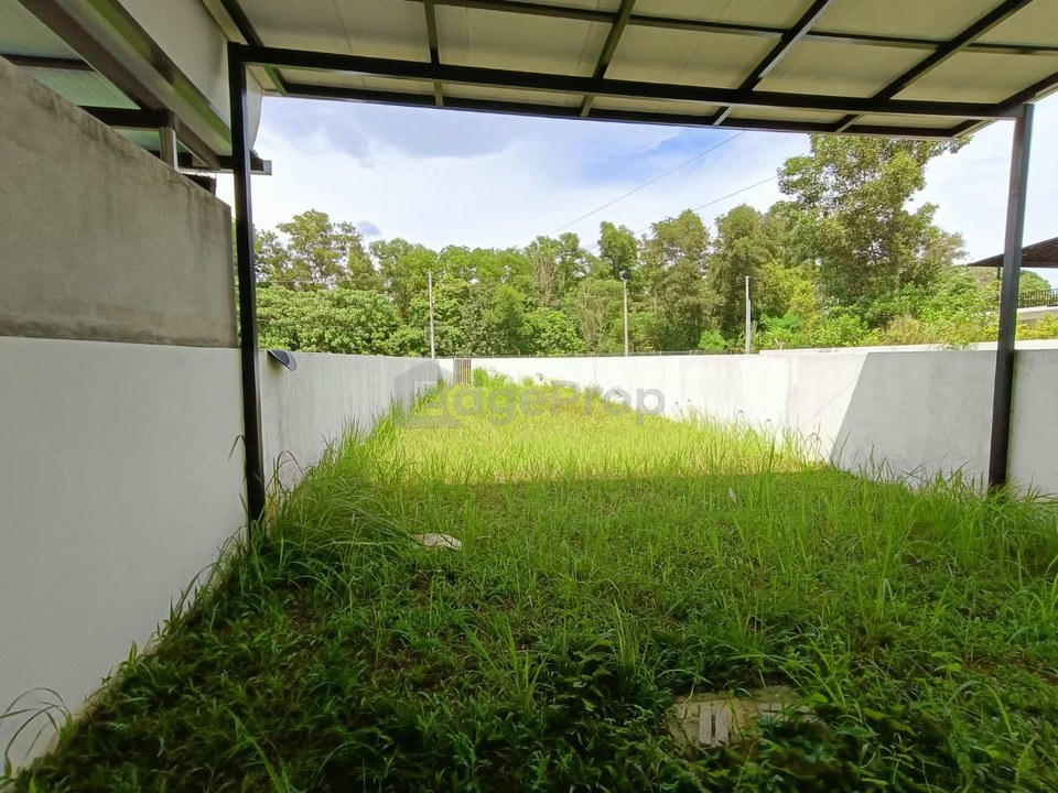 Adira @ Ara Sendayan Double Story Superlink Huge back yard garden Cozy Designed Furnished Facing South House No. 6, Negeri Sembilan, Seremban