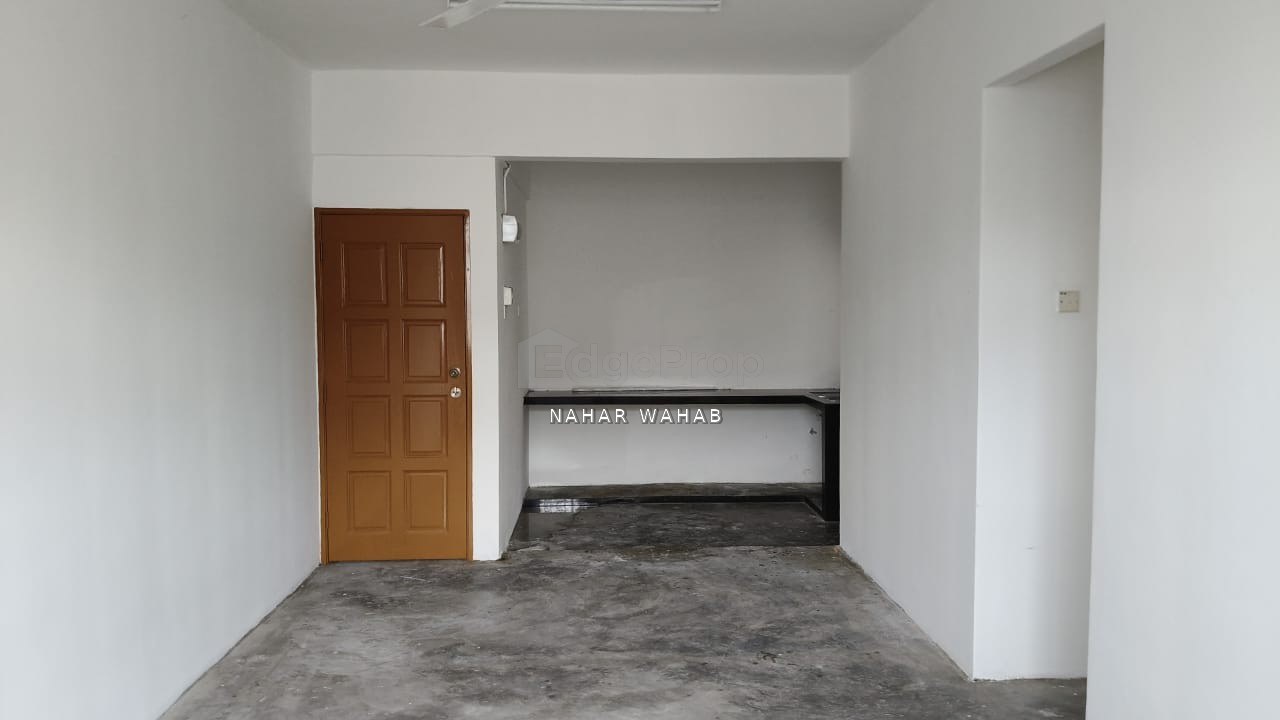 TAMAN BUKIT INDAH FLAT, Johor, 