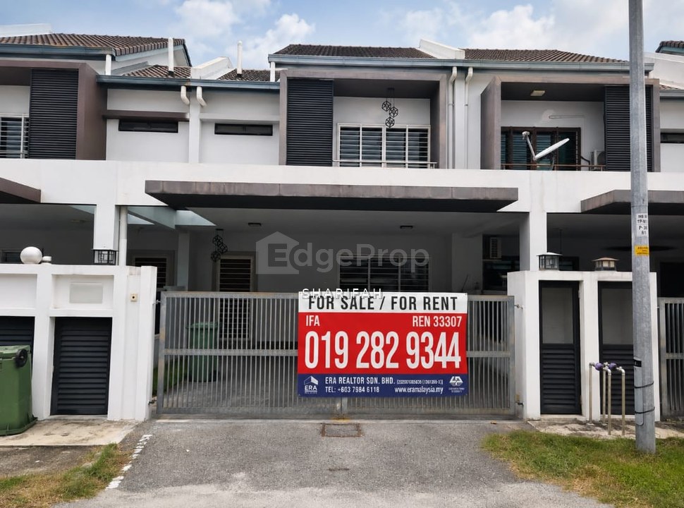 Laman Delfina @ Nilai Impian