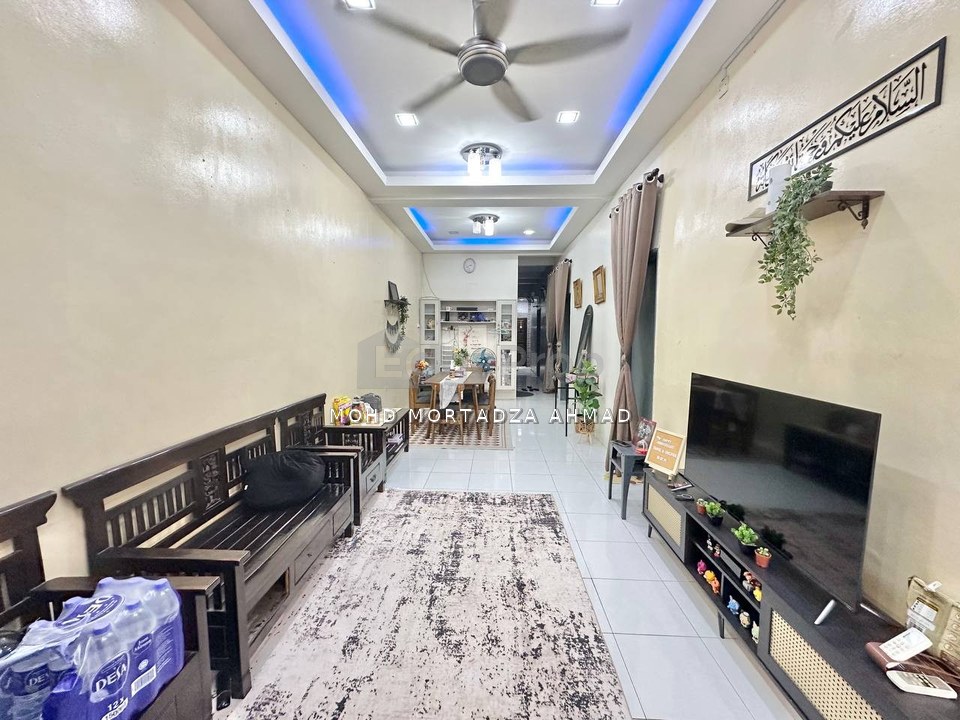 Renovated & extended Single Storey Terrace Jalan Mengkuang Taman Dato Hormat, Telok Panglima Garang, Selangor, Telok Panglima Garang
