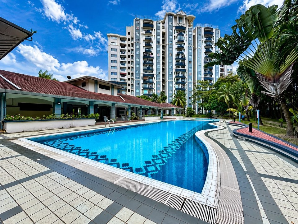 Kemuncak Condominium Seksyen 9 Shah Alam, Termurah Boleh 100% Loan | Condo FOR SALE! - RM325k Only, Selangor, Shah Alam