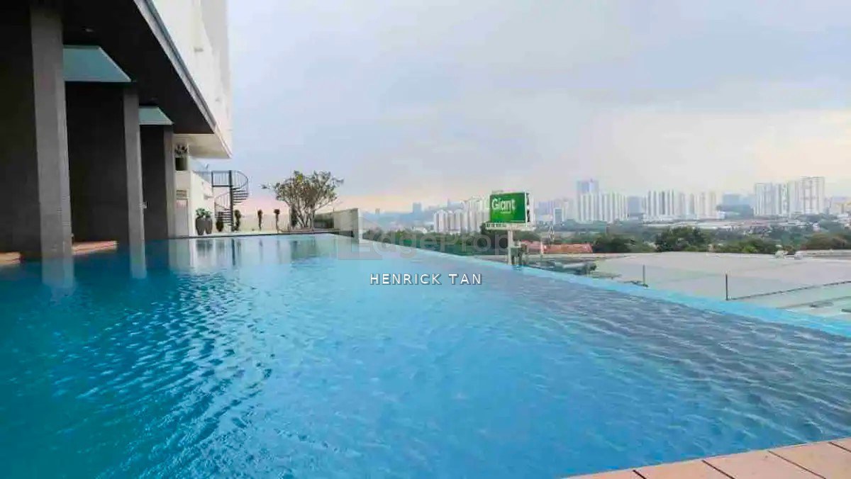8 Kinrara (Eight Kinrara Condominium)