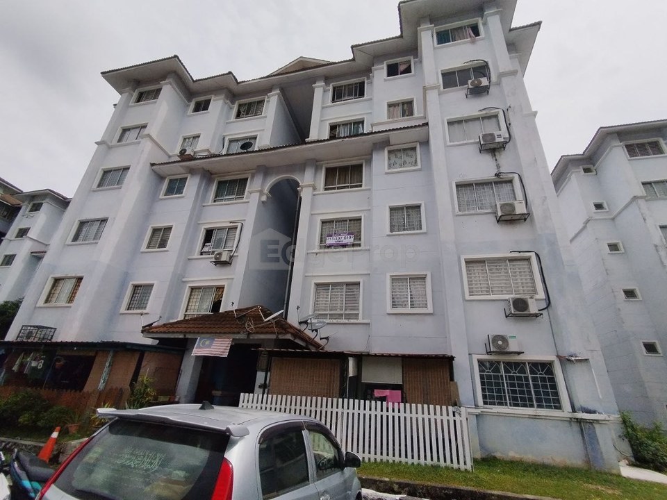 Residensi Warnasari 1
