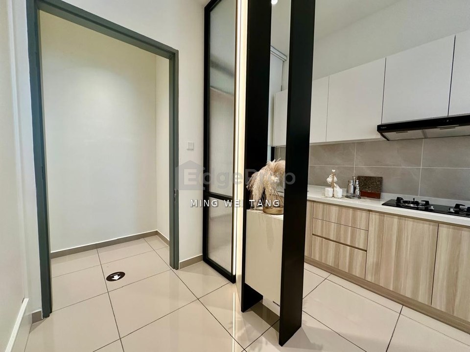 Tmn Daya New Residence Freehold Free Legal Fees+Kitchen selected units Extra Free Carpark For Sale, Johor, Johor Bahru
