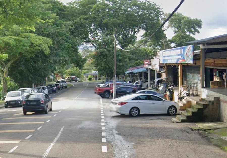 Single Storey Shoplot for Sale