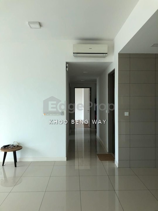 Partly Furnished Mid-High Floor Well Maintained Unit, Selangor, Damansara Utama