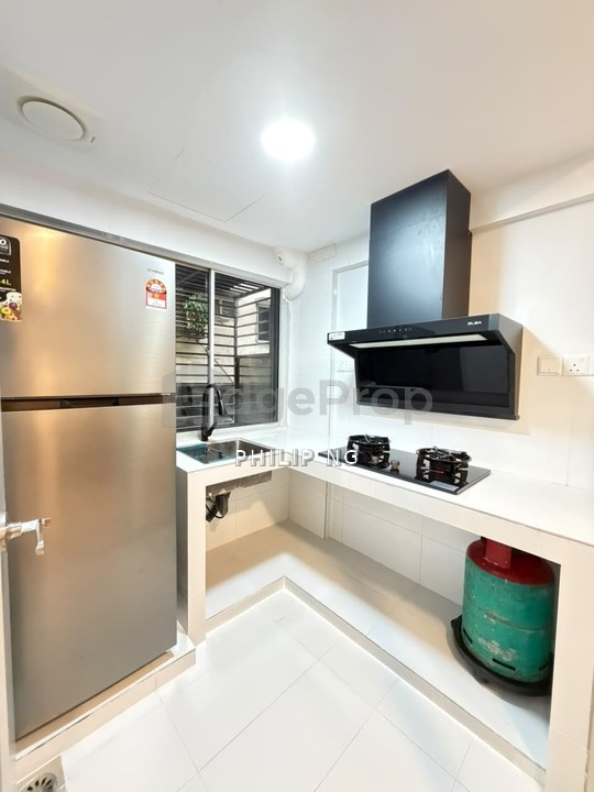 Makmur Apartment, Taman Sri Subang