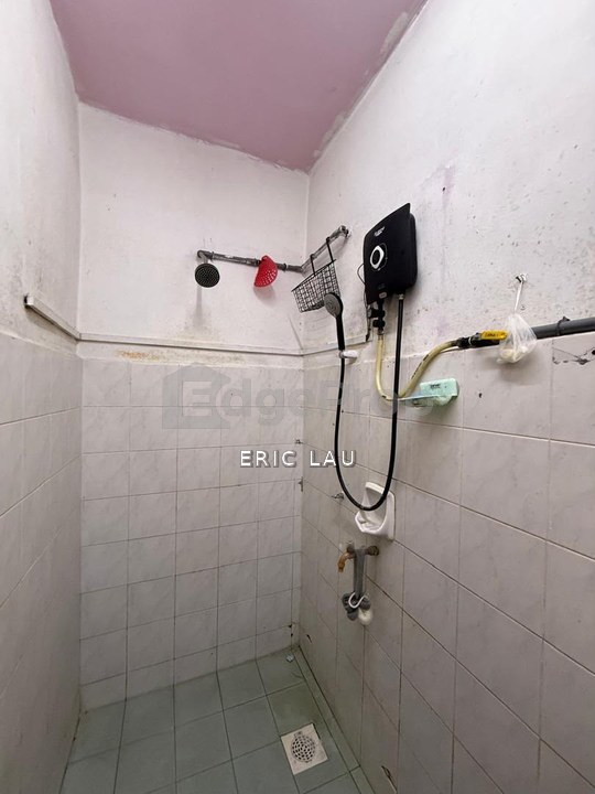Jalan Molek, Taman Molek Double Storey Low Cost Terrence house , Johor, Johor Bahru